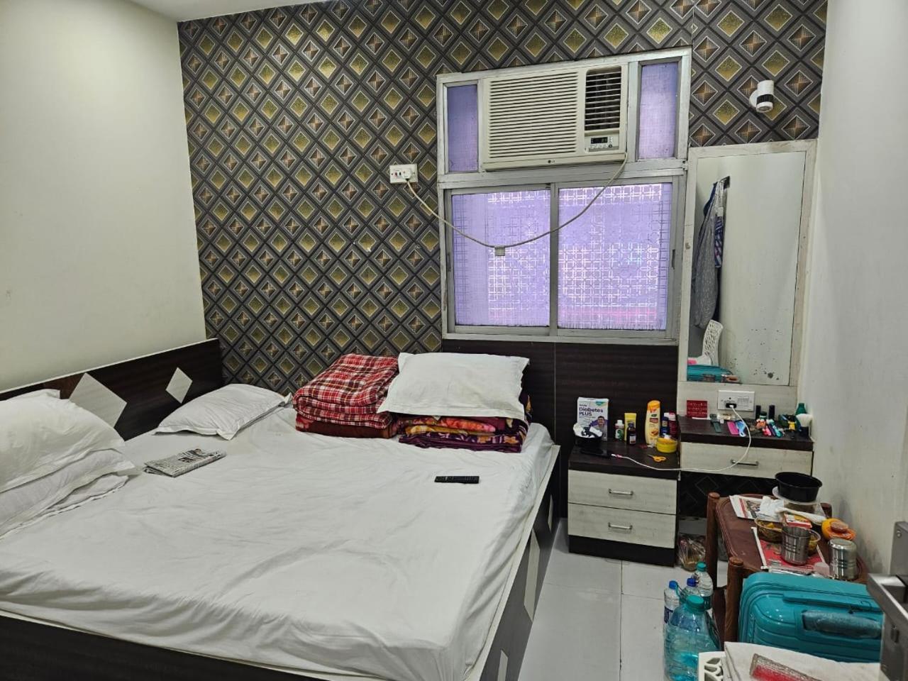 Hotel Elliot Comfort Inn Kolkata Exterior photo